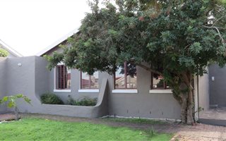 6 Bedroom House in Crawford