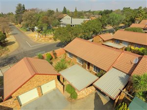 3 Bed Townhouse in Eldoraigne