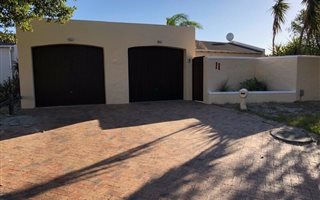 3 Bedroom House in Edgemead