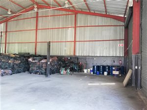 1000 m² Industrial space in Shakaskraal