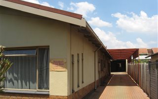 4 Bedroom House in Daspoort