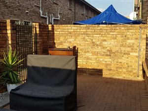 3 Bed Townhouse in Vanderbijlpark SE3