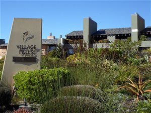1 Bed Apartment in Oubaai and surrounds
