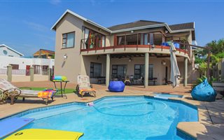 7 Bedroom House in Pennington