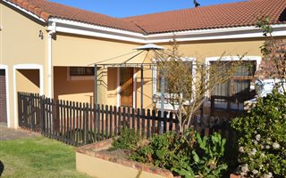 4 Bedroom Townhouse in Grahamstown