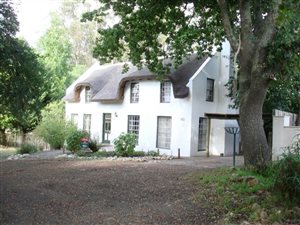 4 Bed House in Greyton