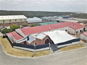 390 m² Commercial space in Struisbaai