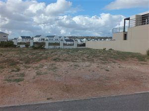368 m² Land available in Waterfront