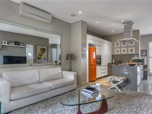 2 Bed Townhouse in Elton Hill