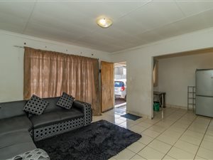 2 Bed House in Geduld