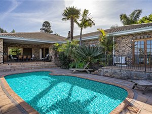 3 Bed House in Montclair