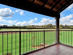 3 Bed Apartment in Roodekrans