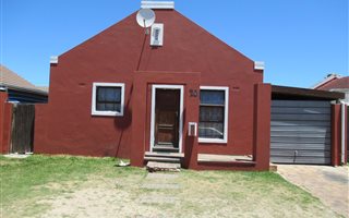 3 Bedroom House in Forest Village
