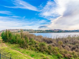 2 Bed Apartment in Fleurhof