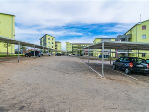 2 Bed Apartment in Fleurhof