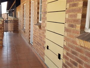 2 Bed Apartment in Comet