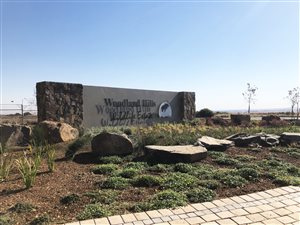 1495 m² Land available in Woodland Hills