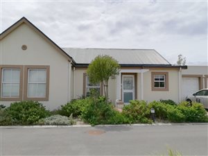 2 Bed House in Schonenberg Estate