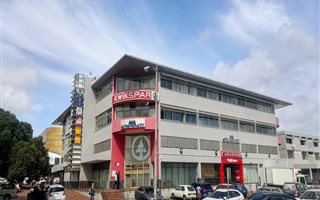 150 m² Commercial space in Milnerton Central