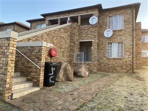 2 Bed Flat in Elandsfontein AH