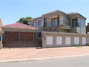 5 Bed House in Diepkloof