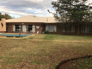 2.2 ha Farm in Vyfhoek
