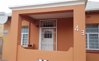 3 Bedroom House in Goodwood Estate