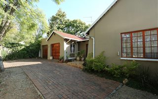 4 Bedroom House in Johannesburg North
