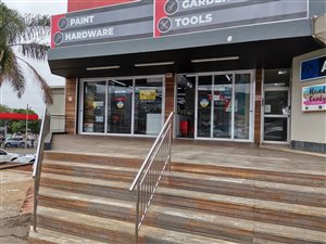 185 m² Retail Space in Glenashley