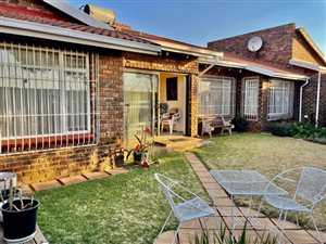 3 Bed Townhouse in Larrendale