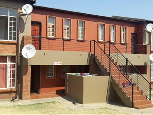 2 Bed Apartment in Laser Park