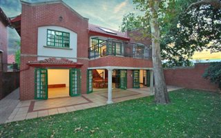 4 Bedroom House in Westcliff