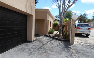 4 Bedroom House in Bendor