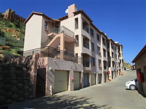 2 Bed Townhouse in Sunnyrock