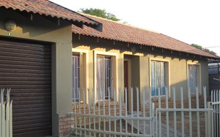 3 Bedroom Townhouse in Oos-Einde