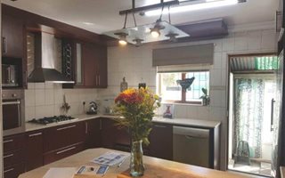 4 Bedroom House in Protea Heights