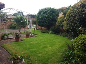 2 Bedroom Townhouse in Honeydew
