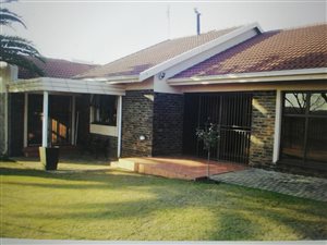 3 Bed House in Aerorand