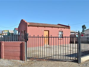 2 Bed House in Avian Park