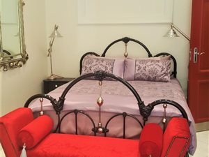 Bachelor apartment in Rozendal