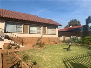 3 Bed House in Woodmere