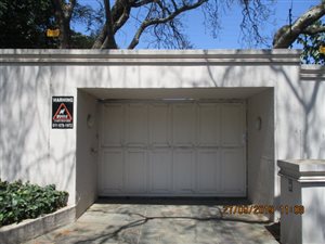 5 Bed House in Dunkeld West