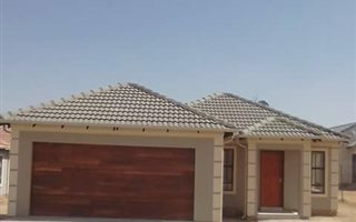 3 Bedroom House in Protea Glen