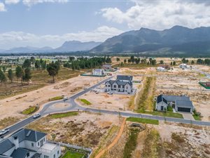 1080 m² Land available in Val de Vie