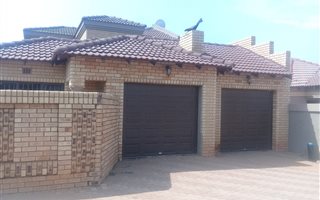 3 Bedroom House in Protea Glen