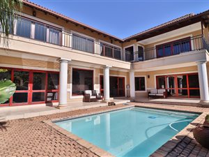 4 Bed House in La Lucia