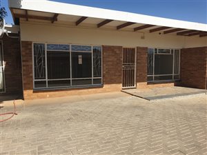 2 Bed Townhouse in Meiringspark