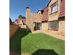 4 Bed Townhouse in Willowbrook