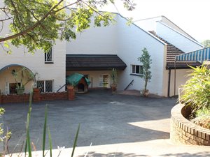 3 Bed House in Montrose