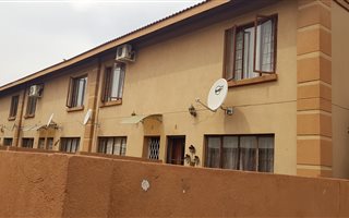 2 Bedroom Duplex in Rustenburg Central